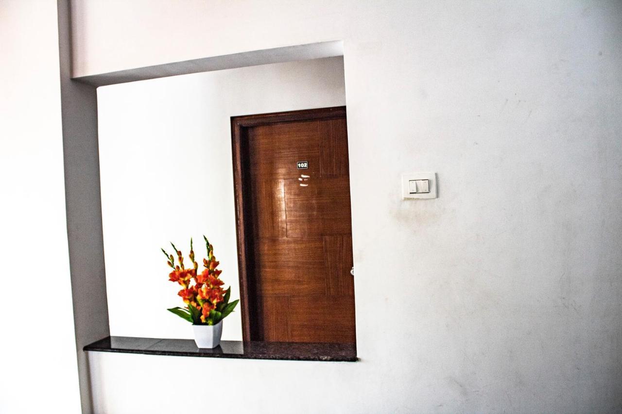 Hotel Royal Suites Bangalore Exterior foto